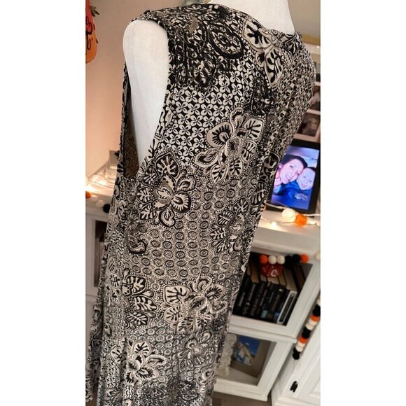 Style & Co Soft midi dress black and tan pattern floral size PXL - Picture 4 of 6